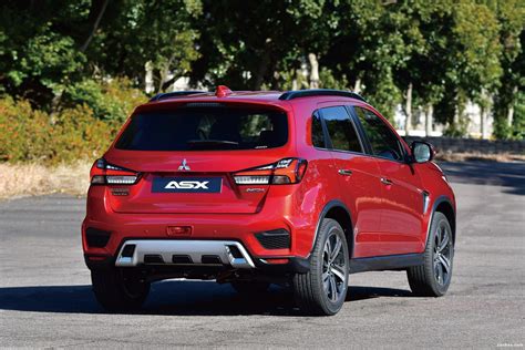 mitsubishi asx 4x4.